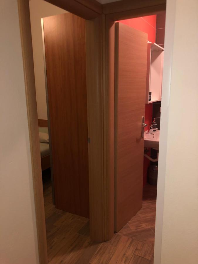 Apartmani Ivana Cres Buitenkant foto