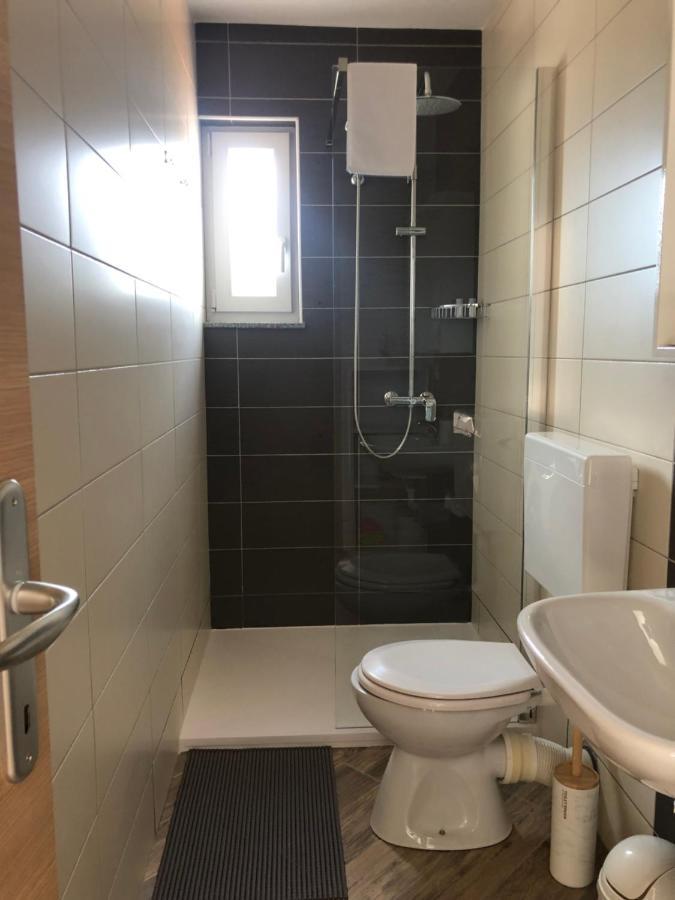 Apartmani Ivana Cres Buitenkant foto